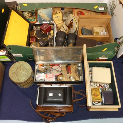 Lot 482 - Miscellaneous items to include a pair of...