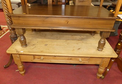 Lot 1336 - A rustic pine plank top round cornered low...