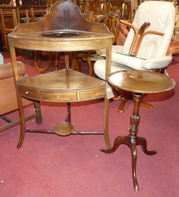 Lot 1412 - A mahogany circular dished fixed top pedestal...