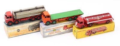 Lot 1339 - Dinky Toys group of 3 French/English models to...