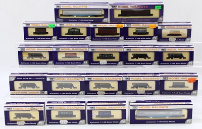 Lot 535 - 21 Dapol N Gauge wagons, including: four...