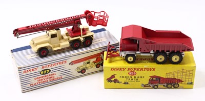 Lot 1311 - Dinky toys group of 2 to include; No.959 Foden...