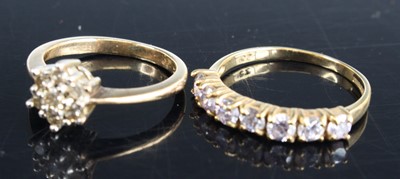 Lot 358 - Two 9ct yellow gold rings, comprising a...