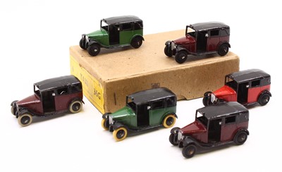 Lot 1368 - Dinky Toys, 36G Trade Box of 6 Taxi,...