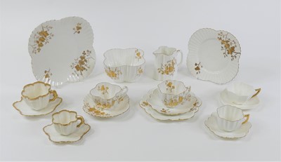 Lot 111 - A collection of Foley Charles Wileman white...