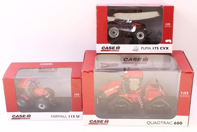 Lot 894 - Universal Hobbies Case 1/32 scale diecast...