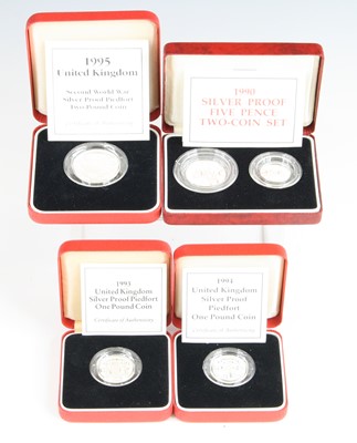 Lot 3322 - United Kingdom, 1990 silver proof five pence...