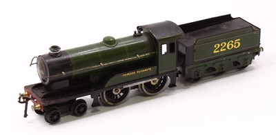 Lot 183 - An 0 gauge Bassett Lowke LNER green 12v DC 4-4-...