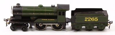 Lot 183 - An 0 gauge Bassett Lowke LNER green 12v DC 4-4-...