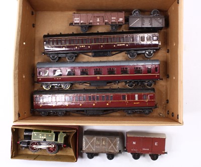 Lot 182 - A collection of 0 gauge scratch-built coarse...