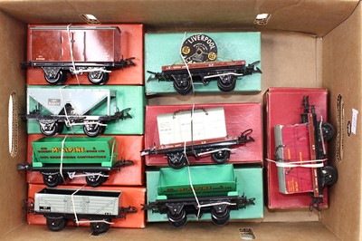 Lot 269 - Eight No.50 Hornby wagons: all (E) or better,...