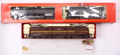 Lot 603 - Two Rivarossi HO American locos: Pennsylvania...