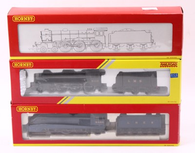 Lot 682 - 3x Hornby 00 gauge locos to include: 1x A4...