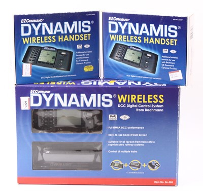 Lot 689 - A Dynamis wireless DCC Digital control system...