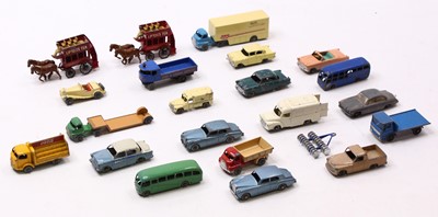 Lot 1705 - Matchbox Lesney a quantity of loose and...