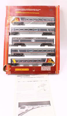 Lot 704 - A Hornby 00 gauge APT train pack, with 5 cars,...