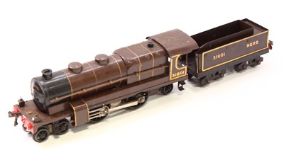 Lot 125 - 1930-4 Hornby E6 loco & tender 6v, 'Riviera...