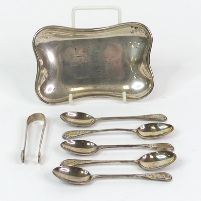 Lot 313 - A set of five Victortian silver coffee spoons...