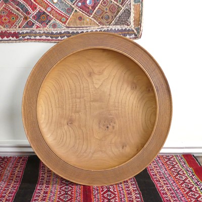 Lot 1077 - Contemporary large burr wood circular shallow...