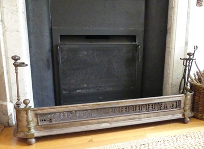 Lot 1319 - A George III cut steel fender, the pierced...