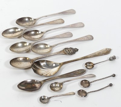 Lot 404 - A set of five George VI silver coffee spoons,...