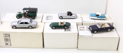 Lot 2126 - A collection of 6x Franklin Mint 1:24 scale...