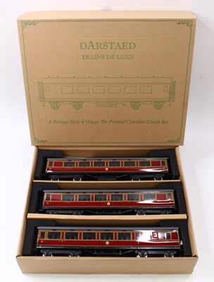 Lot 262 - Darstaed set of 3, 0-gauge bogie corridor...