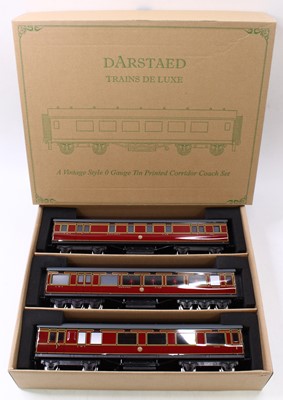 Lot 263 - Darstaed set of 3, 0-gauge corridor bogie...