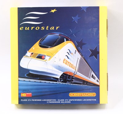 Lot 728 - A HO gauge Hornby Eurostar train pack, to...