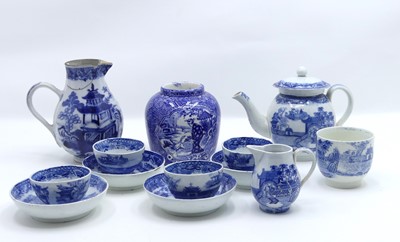 Lot 244 - A collection of mixed blue & white ceramics to...