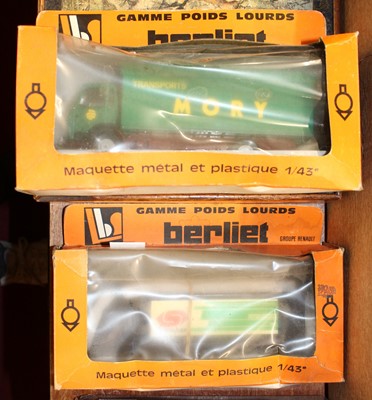 Lot 1577 - A pair of boxed 1/43 scale Berliet Renault...