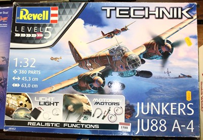 Lot 1588 - A Revell 1/32 scale Junkers JU88 A-4 aircraft kit