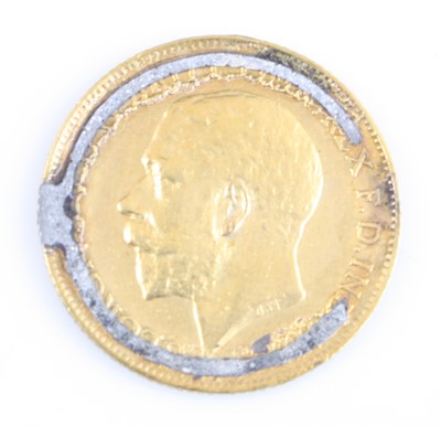 Lot 388 - A jewellers copy of a 1911 half sovereign,...