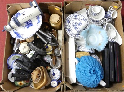 Lot 634 - A collection of miscellaneous items to include...