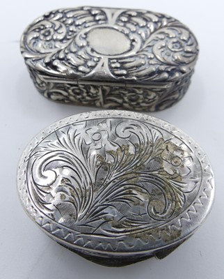 Lot 454 - A continental white metal snuff box of hinged...