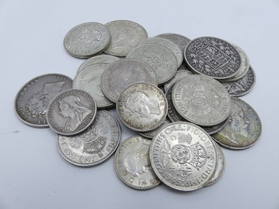 Lot 456 - Great Britain - A collection of coins to...