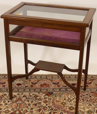 Lot 1216 - An Edwardian mahogany and satinwood inlaid...