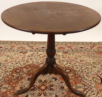 Lot 1284 - A George III mahogany circular tilt-top...