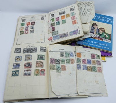 Lot 428 - A collection of vintage world stamps, loose...