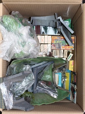 Lot 752 - Large quantity of Merit accessories: 18 boxes...