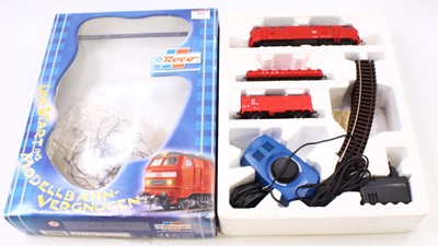 Lot 757 - Roco diesel starter set comprising DB Bo-Bo...