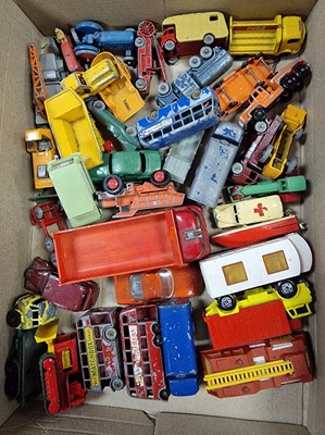 Lot 1699 - A small tray of playworn Matchbox series...