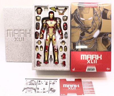 Lot 1763 - A Hot Toys 1/6 scale action figure of MMS197...