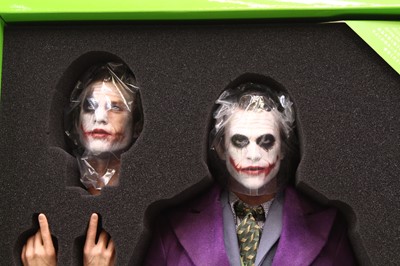 Lot 1782 - A Hot Toys 1/4 scale action figure of a No....
