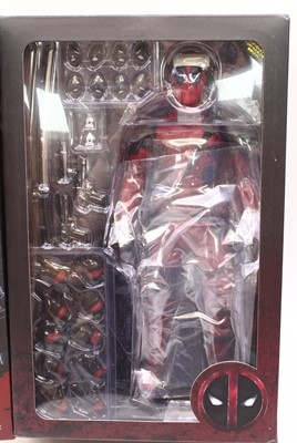 Lot 1826 - A Hot Toys 1/6 scale action figure of a No....