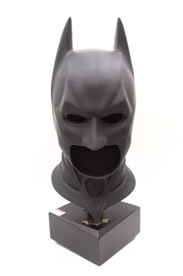 Lot 1887 - A Noble Collection 1:1 scale Batman Cowl Prop...