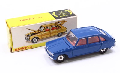 Lot 1153 - A Dinky Toys No. 166 Renault R16 comprising...