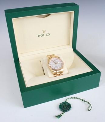 Lot 2337 - A gents Everose gold Rolex Oyster Perpetual...