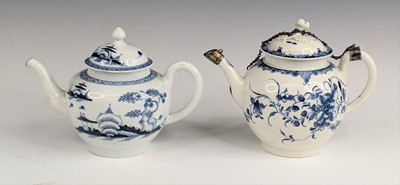 Lot 2054 - A Worcester porcelain teapot, circa 1765, of...