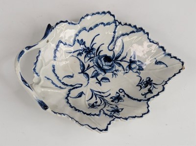 Lot 2052 - A Worcester porcelain leaf dish, circa 1765,...